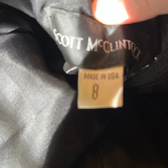 Bronze sparkly halter prom dress size 8. - Picture 3 of 4